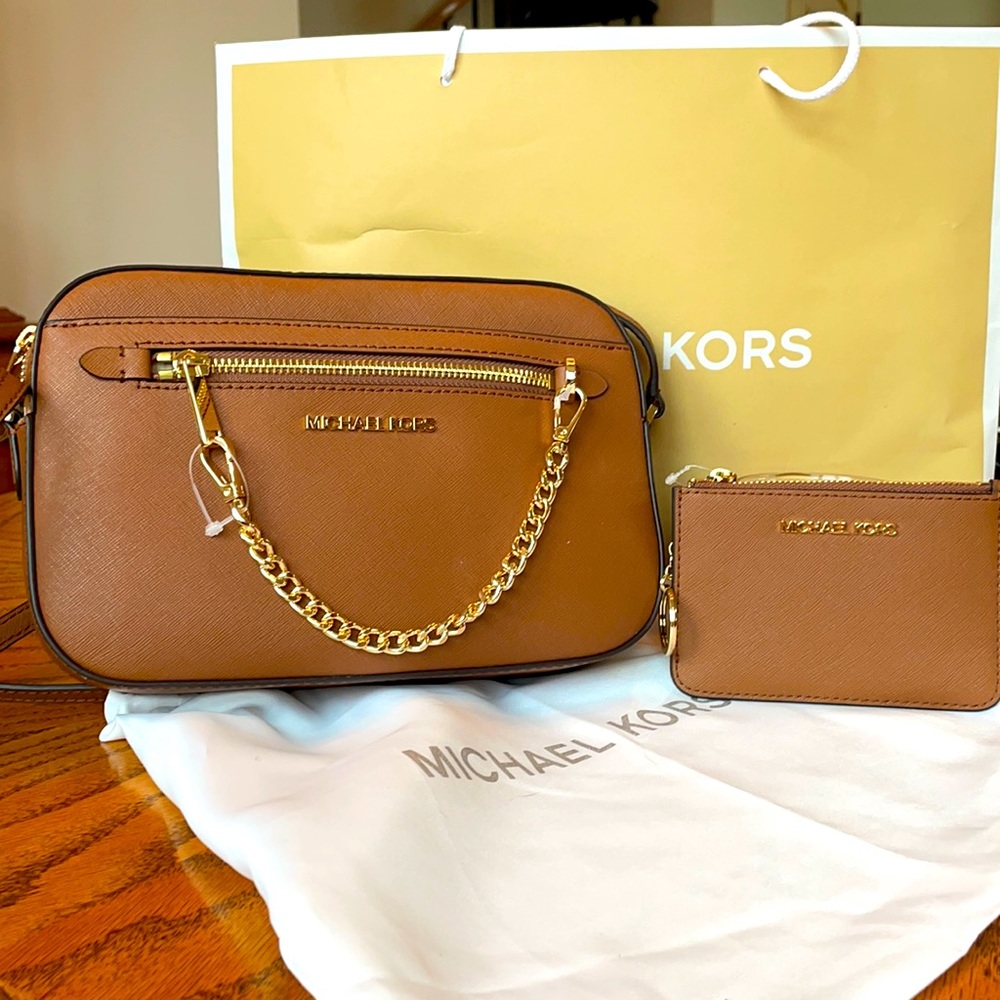 Michael Kors handbag, wallet keychain and dust bag
